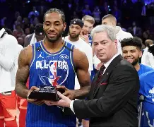 九游官网 -风云突变巴塞罗那窗口期完成体检，全明星赛版图或变，悬念犹存，更衣室氛围转暖的简单介绍